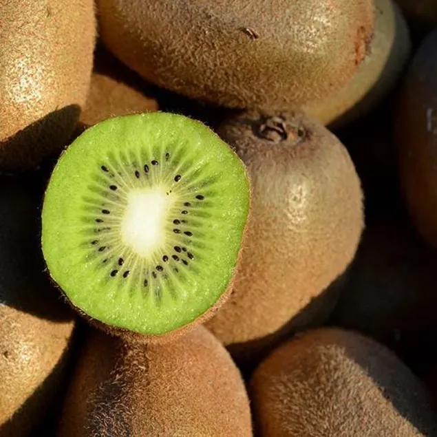 Tansiyona karşı kivi