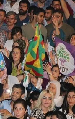 HDP mitinginde PKK propagandası