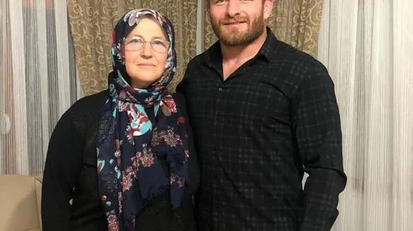 1639606929359.jpg Survivor şampiyonu kafa karıştırdı! İlayda Şeker'in sevgilisi İsmail Balaban önce paylaştı sonra sildi! Eski aşkı gündeme geldi-6