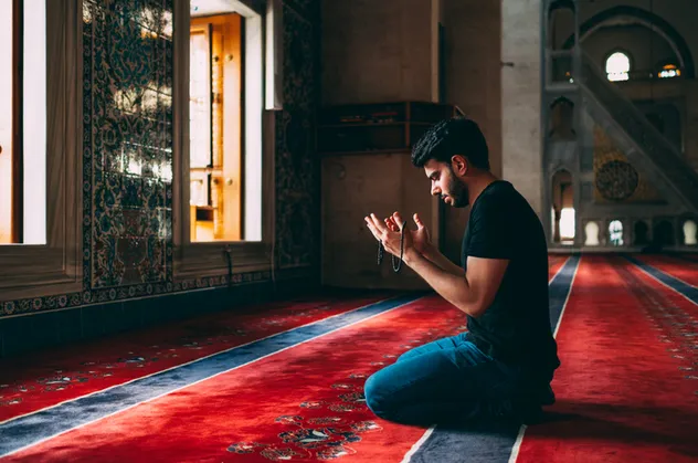 4 Şubat Cuma namazı saat kaçta kılınacak? Cuma namazı nasıl kılınır, kaç rekattır? İstanbul, Ankara, İzmir namaz saatleri…