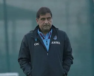 Trabzonspor Teknik Direktörü Ünal Karaman Basel maçı öncesi basın toplantısı düzenledi