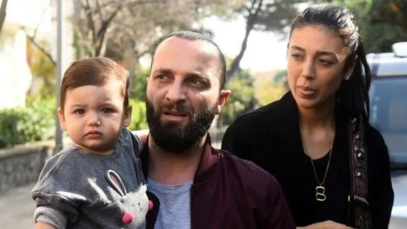 Berkay Şahin ve eşi Özlem Şahin Arda Turan'ın mekanına gitti! - 1