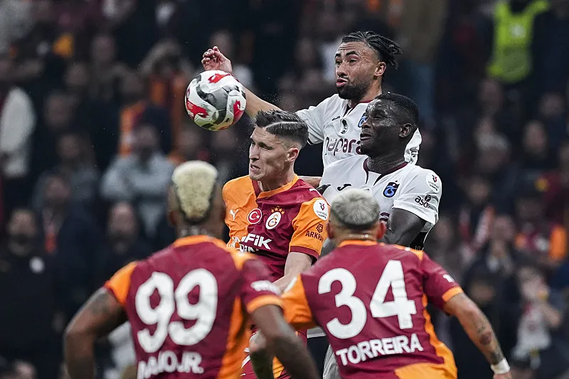 Trabzonspor'un Alanyaspor maçı ilk 11'i netleşti! Kritik stoper kararı - 7
