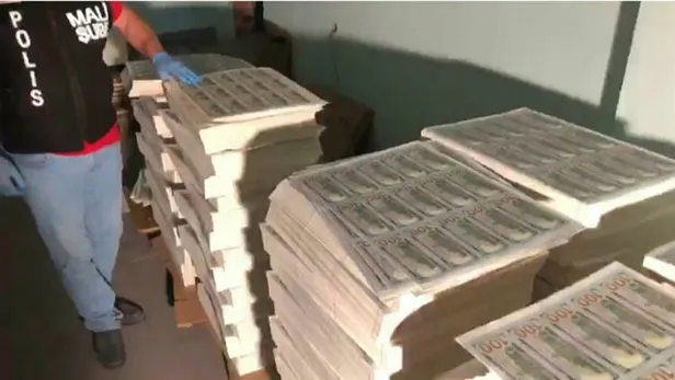 Tarihin en büyük sahte dolar operasyonunda yeni detaylar! FETÖ’cü komiser gözaltında-1