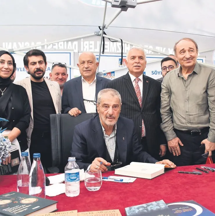 Yakın tarihe sembol imza