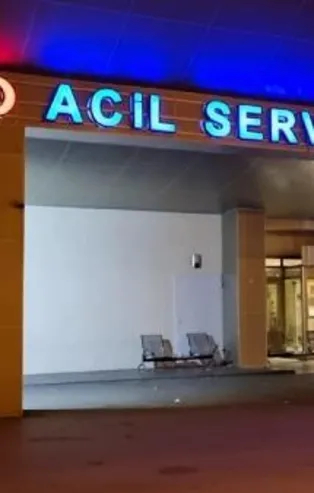 Adana'da İki sevgili bıçakla birbirlerini yaraladı