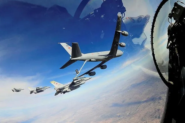 PKK'ya nefes almak yok! F-16'lara havada yakıt ikmali-1
