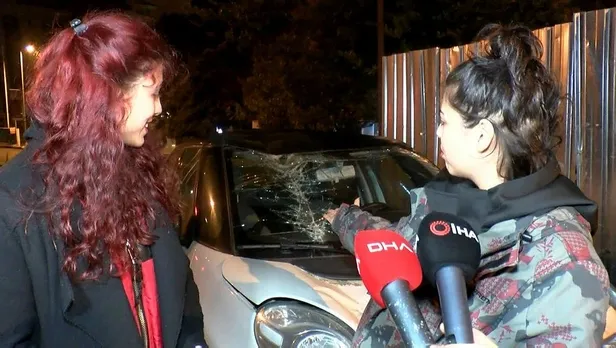 Son dakika: İstanbul Beşiktaş'ta büyük talihsizlik! Aracın üzerine iş makinasının kepçesi düştü-3