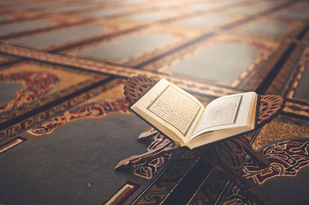 Arabanın zekatı verilir mi? Ev ve araba için biriktirilen paraya zekat düşer mi? Diyanet zekat ne zaman kimlere verilir, kimlere verilmez?