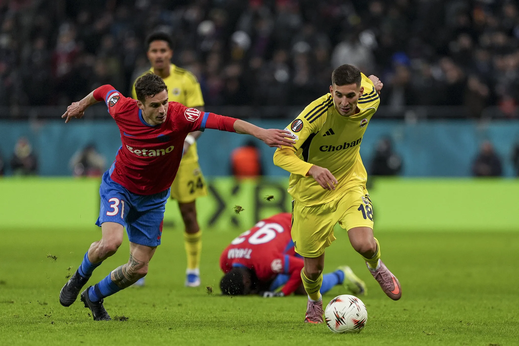 Spor yazarları FCSB - Fenerbahçe maçını değerlendirdi! - 9