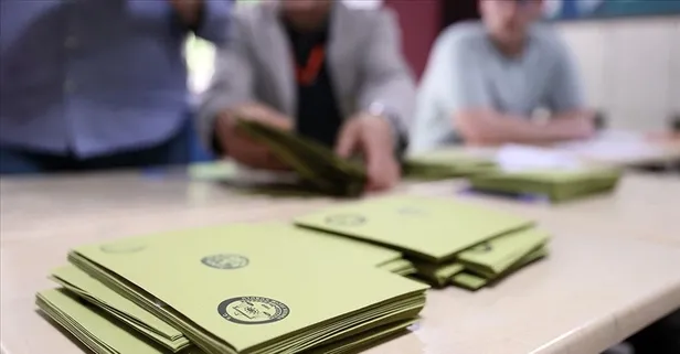 Son dakika: Dolandırıcıların yeni hedefi seçmenler! SMS'le gelen linke tıklayanın tüm bilgileri gidiyor!