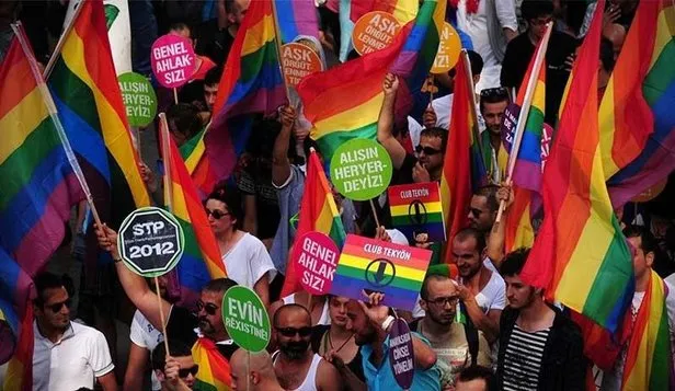 lgbt-teroru-her-yerde-sislideki-avmde-lgbt-tuvaleti-acildi-1686249095082.jpeg
