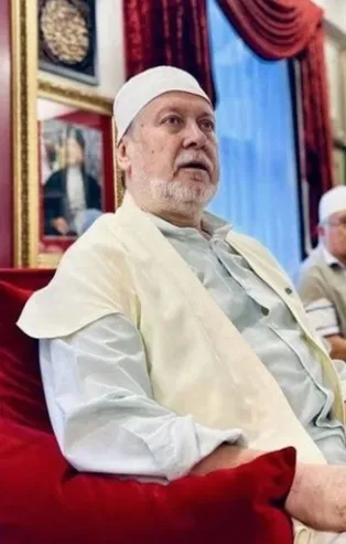 Cerrahi Tarikatı'nın yeni postnişini Ahmet Özhan oldu