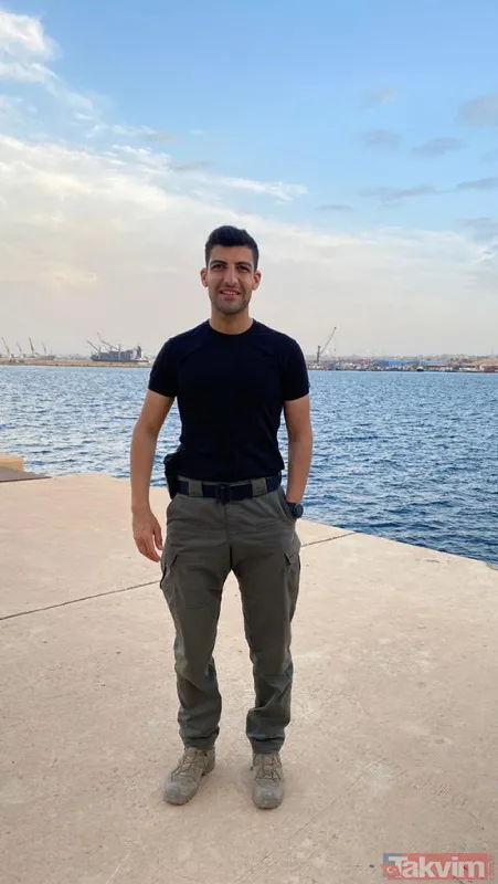 Şehit annesi paraşütçü oğlunu asker selamıyla uğurladı - 7