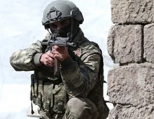 Bakan Akar’dan şehit askerler için başsağlığı mesajı