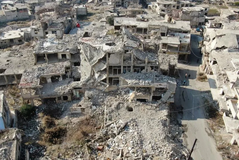 Esad’ın bıraktığı enkaz kaldırılıyor