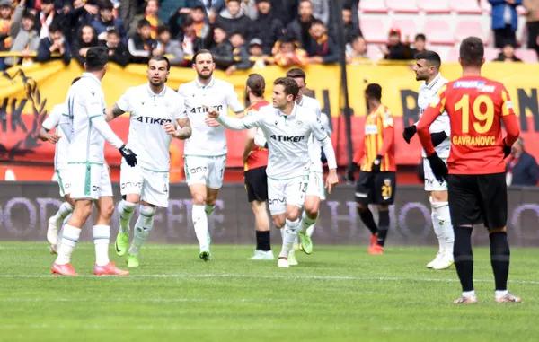 konyaspor-kayserispor-karsisinda-gol-duellosunu-kazandi-1647176039827.jpg