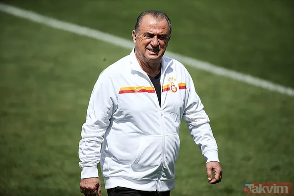 Sezon Sona Ermesinin Ardından Transfer Çalışmalarını Hızlandıran Galatasaray'da Sürpriz Gelişmeler Yaşanıyor.