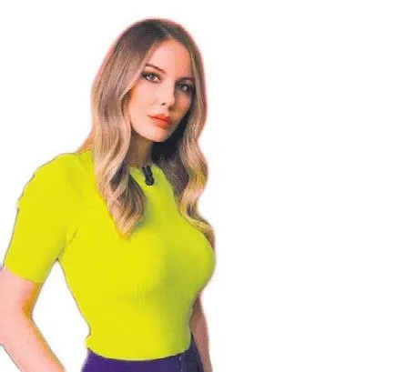 bir-deri-bir-kemik-kaldi-simge-sagin-46-kiloya-dustugunu-duyurdu-1698368207999.jpeg Bir deri bir kemik kaldı! Simge Sağın, 46 kiloya düştüğünü duyurdu-4