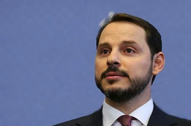 Bakan Berat Albayrak 49. Dünya Ekonomik Forumu toplantılarına katılmak üzere Davos'ta