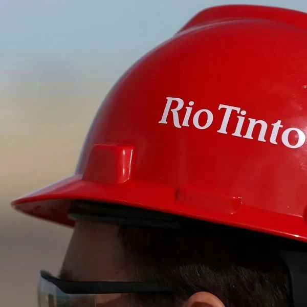 10 bin dolarlık takım elbiseler ve kirli çantaları! Rio Tinto'nun ajanları Afrika ülkelerini işgal etti-12