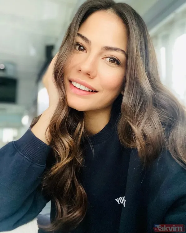 Demet Özdemir'in estetiksiz hali dillere düştü! Kendine neler yaptın Demet! Önce makyajsız fotoğraf paylaştı sonra da... - 3