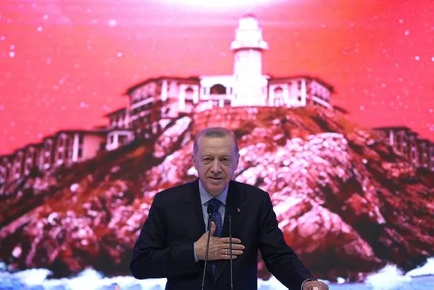 efendileriyle-mucadele-ediyoruz-1653687249786.jpeg Başkan Erdoğan Demokrasi ve Özgürlükler Adası’ndan Kılıçdaroğlu'na ayar verdi: Efendileriyle mücadele ediyoruz-2