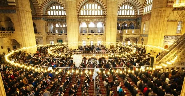 Bayburt Cuma Namazi Saati Cuma Ezani Saat Kacta 3 Mayis Bayburt Cuma Namazi Vakti Gundem Haberleri