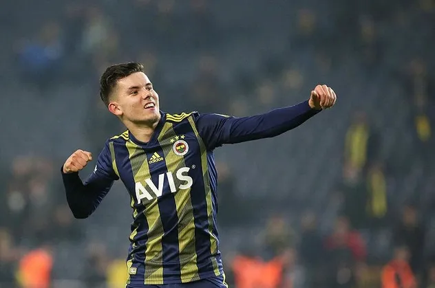 Ferdi Kadıoğlu'nun 1.5 ay sahalardan uzak kalacağının açıklanması A Milli Takımımız'da şok etkisi yarattı