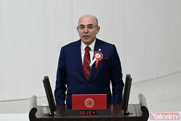 Türkiye Büyük Millet Meclisi'nde yeni dönem başladı! Milletvekilleri yemin ediyor… - 16