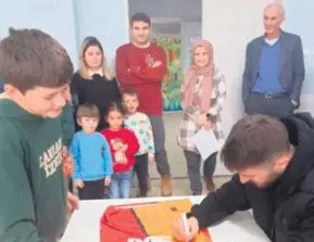 ismail Yüksek alkış topladı