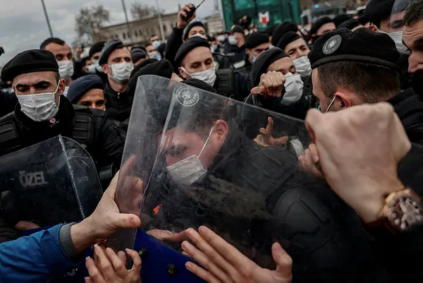 Boğaziçi provokasyonuna ODTÜ'lü akademisyenlerden destek!-5