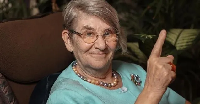 canan-karatay-uyardi-agziniza-bile-surmeyin-1727603579008.jpg Anadolu Ajansı