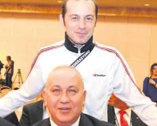 Cüneyt Çakır’ın babasına şok!