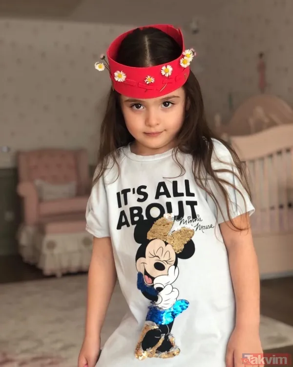 Caner Erkin’in birebir kopyası! Şükran Ovalı’nın “Onunla yeniden doğdum” dediği biricik kızına bakın! Mihran’ın son halini gören inanamadı - 23