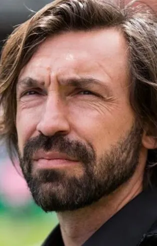 Juventus Andrea Pirlo’ya emanet
