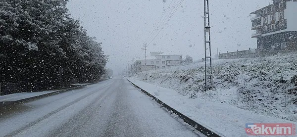 Samsun'da Da Eğitime Ara Verildi Meteoroloji 10'Uncu Bölge Müdürlüğü'nün Uyarılarının Ardından, Samsun'un Vezirköprü Ve Kavak İlçelerinde Olumsuz Hava Koşulları...