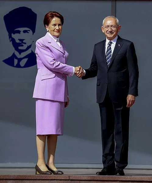 meral-aksener-ve-kemal-kilicdaroglu-anlasti-mi-adaylik-ve-koltuk-mecburiyeti-1664866008448.jpeg