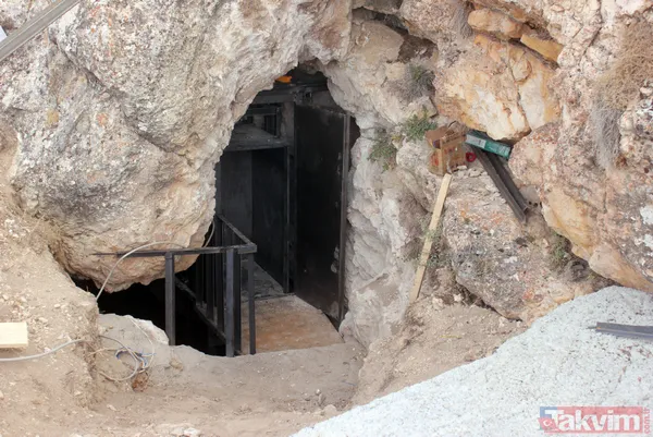 Karaman'da yerin 36 metre derinliğindeki mağarada 5 ay bekletilen Divle obruk peyniri çıkarılmadan yüzde 80'i satılıyor - 1