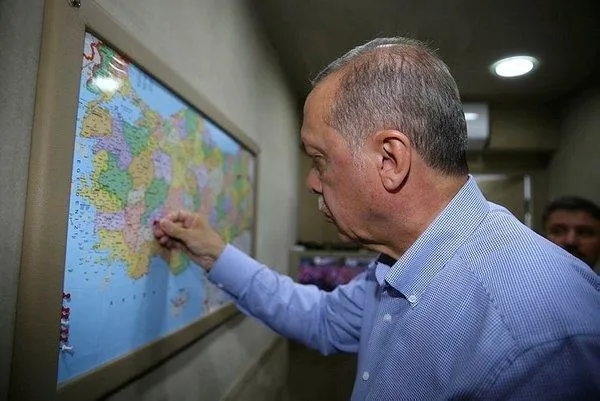 Cumhurbaşkanı Erdoğan gittiği yerleri işaretliyor-3