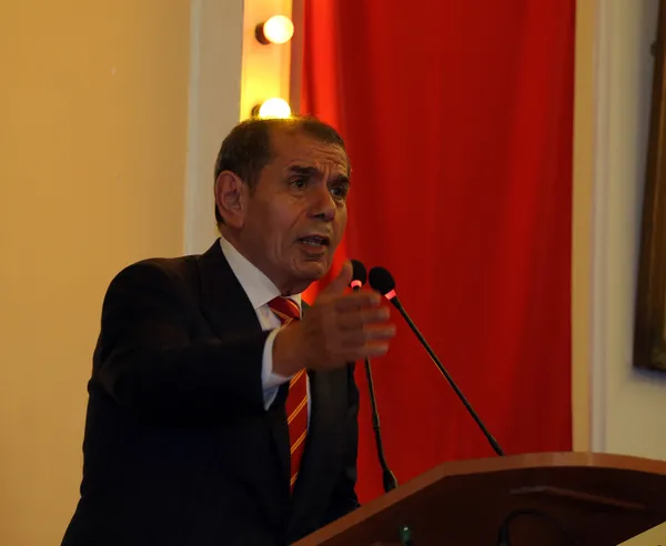 galatasaray-haberleri-dursun-ozbek-yeni-hocanin-tarihini-acikladi-1655561323516.jpg Galatasaray haberleri: Dursun Özbek yeni hocanın tarihini açıkladı!-2