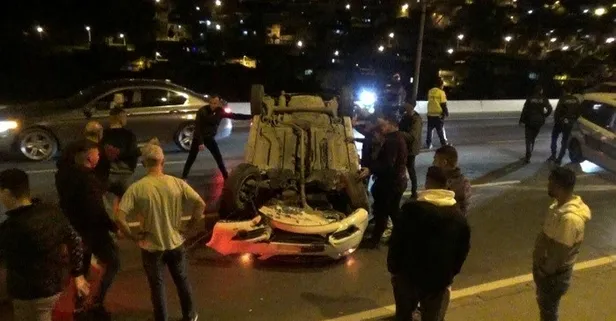 İzmir'de alkollü sürücü kaldırıma çarptı takla attı