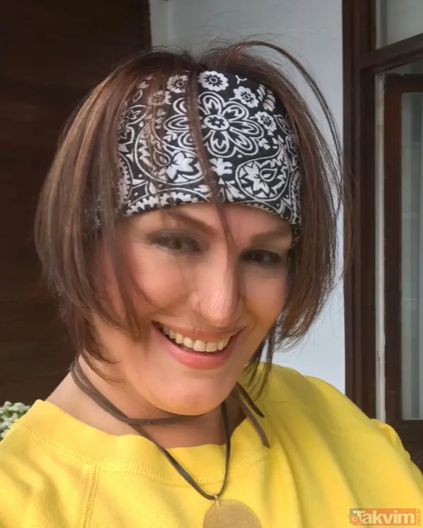 67’lik Gülşen Bubikoğlu aylar sonra bir ilke imza attı! Yeşilçam yıldızı son haliyle parmak ısırttı! Genç kızlar yanında hikaye... - 24