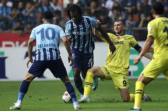 ismail-kartal-mac-sonrasi-takimina-ovgu-yagdirdi-adana-demirspora-karsi-kim-burada-boyle-oynamis-1699825980882.jpeg İsmail Kartal maç sonrası takımına övgü yağdırdı: Adana Demirspor’a karşı kim burada böyle oynamış?-6