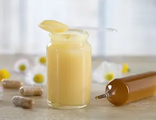 Arı sütü nelere iyi geliyor? İşte arı sütünün faydaları