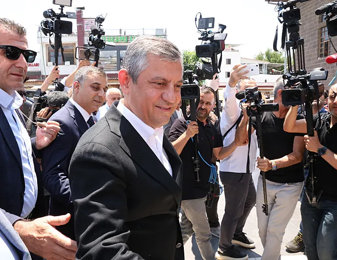 Özgür Özel yeni partinin sinyalini verdi! Yürümeye devam ederim başka çaresi yok
