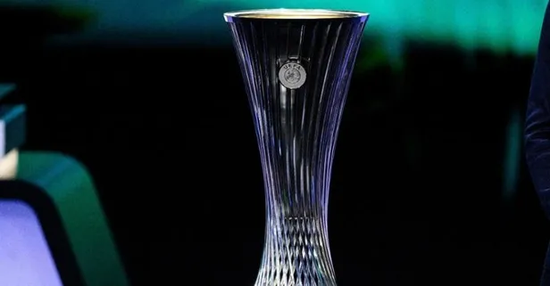 OLYMPIAKOS FIORENTINA maç sonucu: 1-0 || MAÇ ÖZETİ