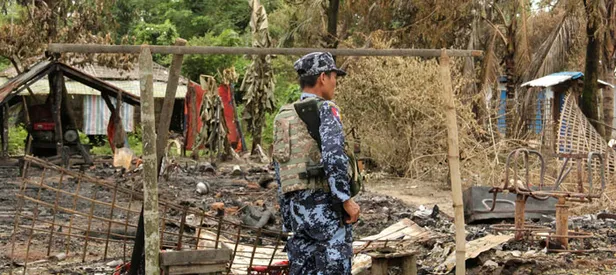 Arakan'da Kur'an-ı Kerim'e alçak saldırı!