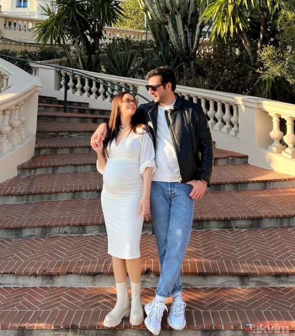 Galatasaray'ın eski teknik adamı Fatih Terim'den eşiyle 42.yıl dönümü kutlaması! "Özel hissettirdiğin için teşekkür ederim" - 20