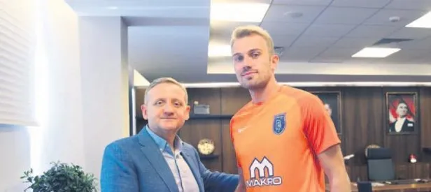 Mert Günok resmi imzayı attı